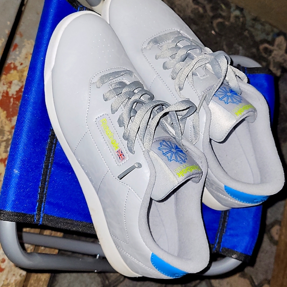Princess style reebok